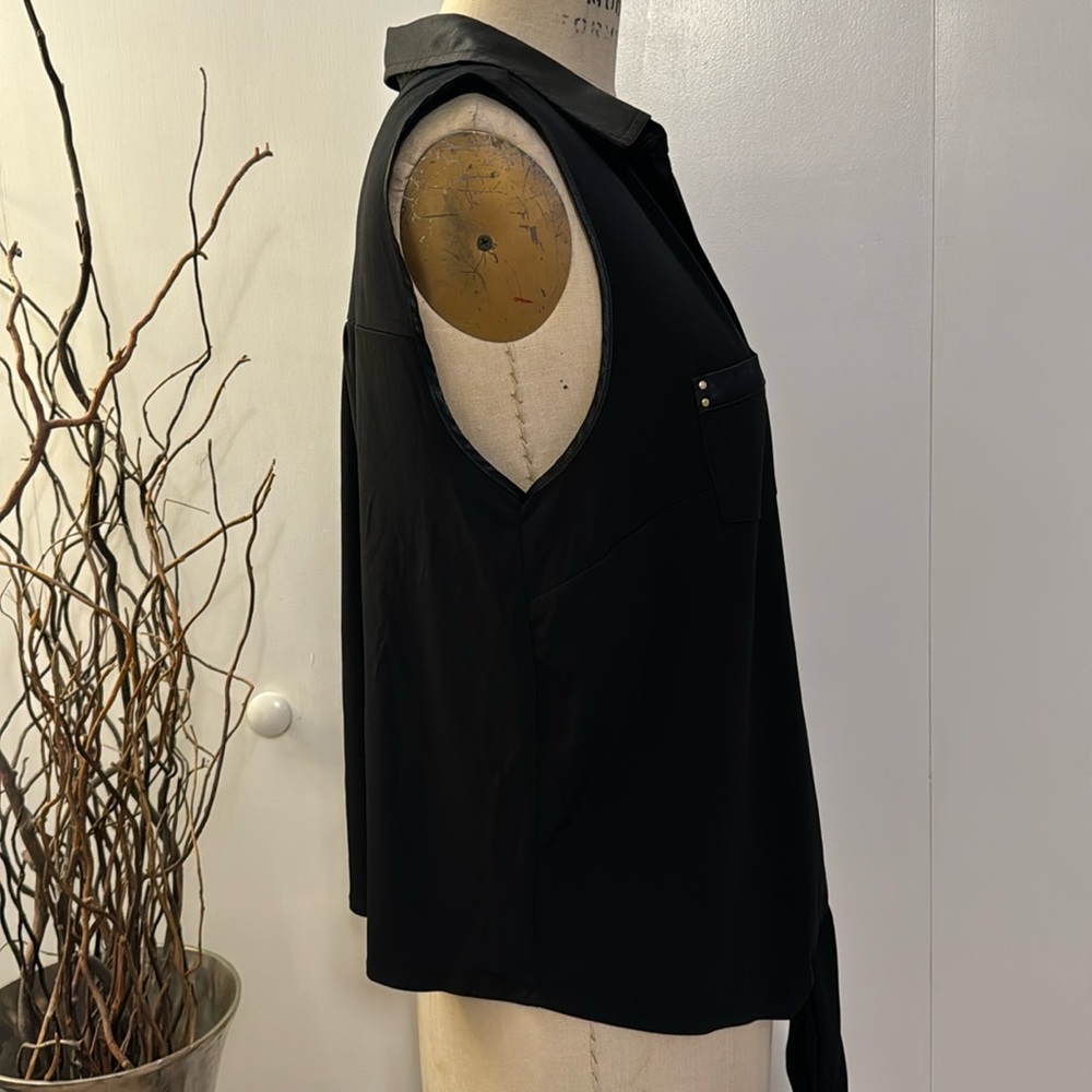 Dress Barn sleeveless blouse with gold buttons and front knot - Picture 6 of 8